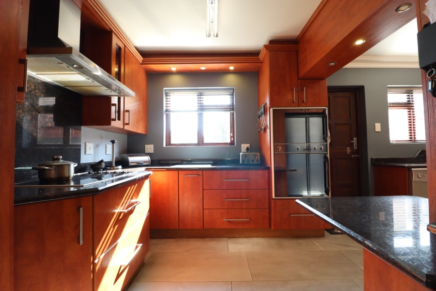 3 Bedroom Property for Sale in Sherwood Eastern Cape